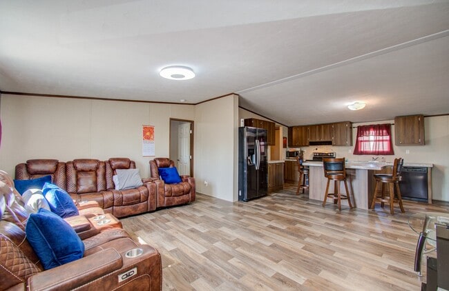 Photo - 369 Rd 5262