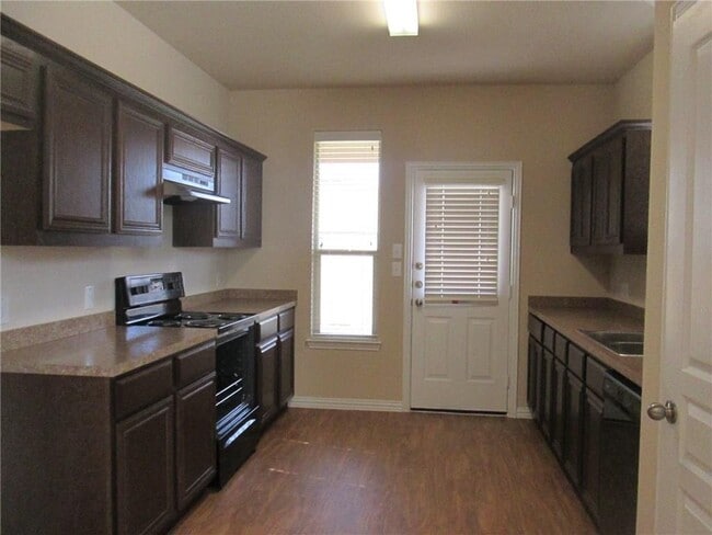 Photo - 2029 Belshire Ct
