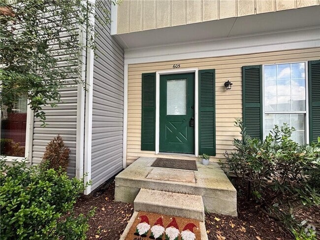 Building Photo - 605 Wedgewood Way Rental