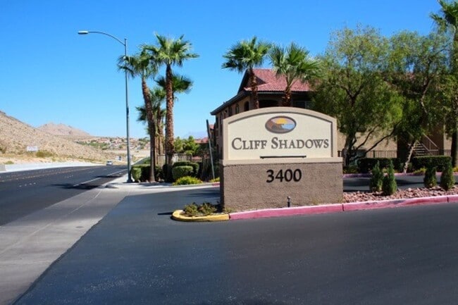 Photo - BEAUTIFUL CONDO IN A GATED COMMUNITY FEATU...