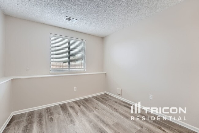 Photo - 5354 S Telluride Way