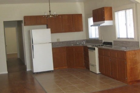 Building Photo - 959 N Wilton Pl Rental