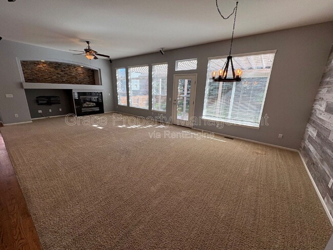 Photo - 222 Saxony Rd