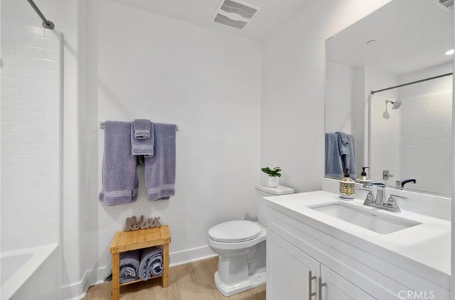 Photo - 4382 Pacifica Wy Unit #1