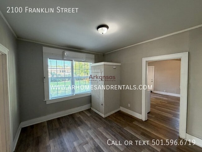 Photo - 2100 Franklin St