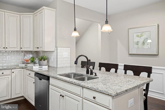 Photo - 18040 Red Mulberry Rd