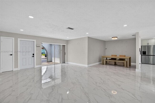 Photo - 9531 NW 20th Pl
