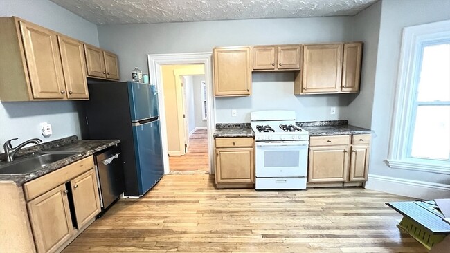 Photo - 31 Ridgeway St Unit 1