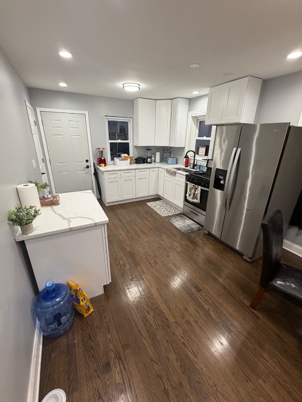 Photo - 5704 S Kilbourn Ave