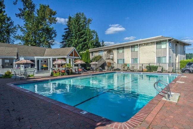 Photo - 17302 NE 45th St Unit 103