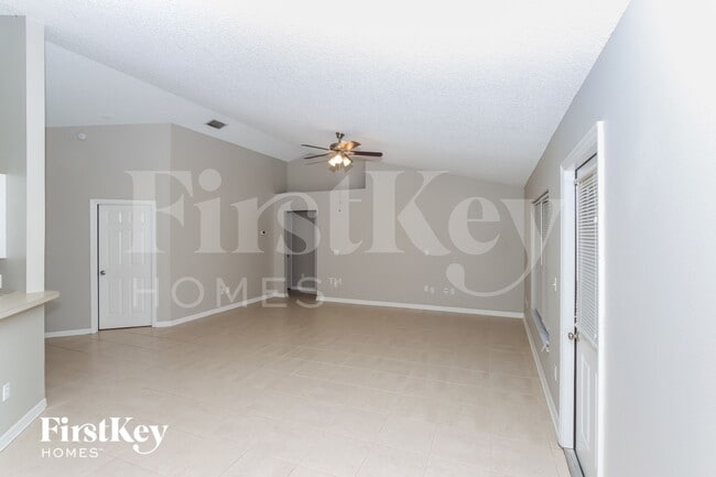 Photo - 2655 San Filippo Dr SE
