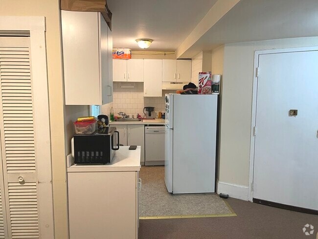 Building Photo - 471 Commonwealth Ave Unit BR Rental
