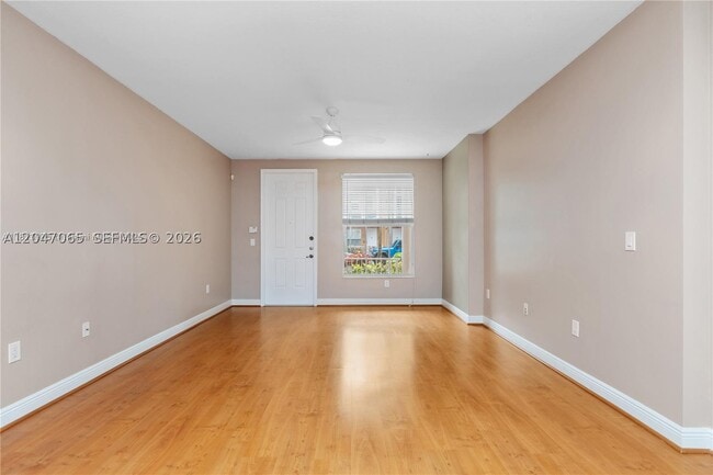 365 Olssen Ave Unidad -
