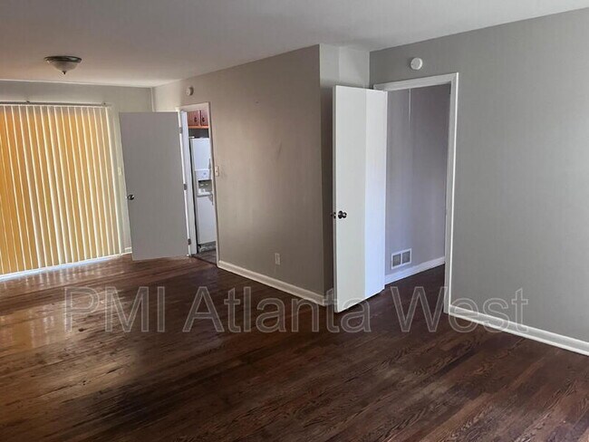 Photo - 3544 Knollview Ct