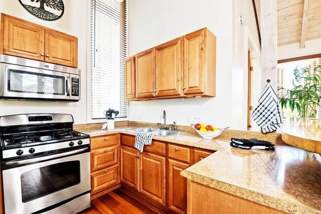 Photo - 1445-47 Neptune Ave Unidad ID1048649P