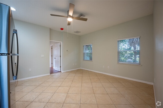 1BR, 1BA - Kitchen/Dining