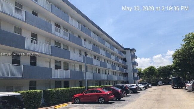 Photo - 1801 S Treasure Dr Unit 401