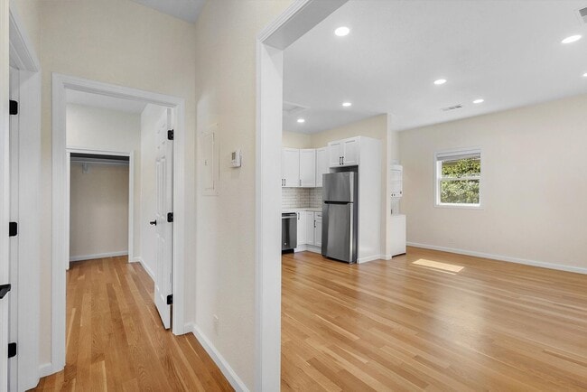 Photo - 2026 San Antonio Ave Unit 2026 San Antonio Ave #D - LU