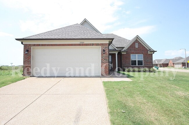 Building Photo - 5509 Kaitlyn Dr E Rental