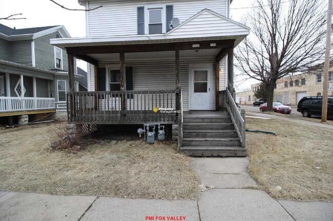 Photo - Large 3 - Bedroom Duplex in Oshkosh Unit LOWER