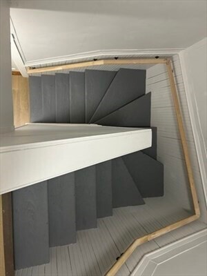 Photo - 50-50A Kirtland St Unidad # 1