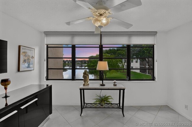 Building Photo - 15075 Witney Rd Unit 212