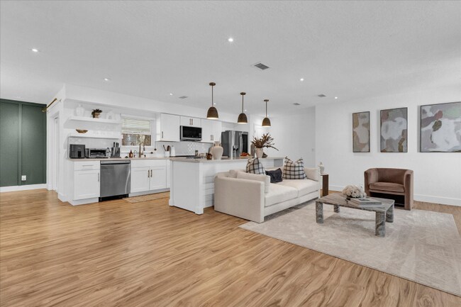 Photo - 4335 Benedictine Cir