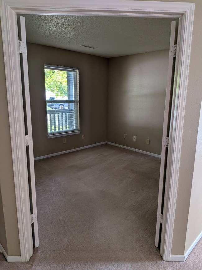 Photo - 10418 Memorial Knoll Dr