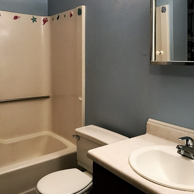 Photo - 802 11th St NW