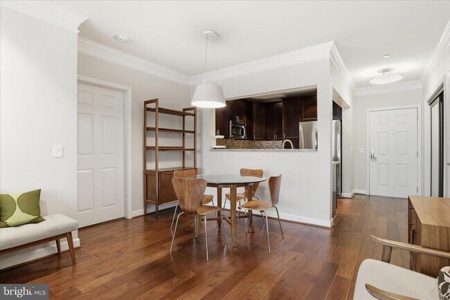 Photo - 2101 N Monroe St Unidad 203