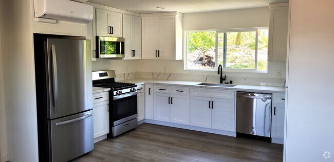Building Photo - Charming Scripps Ranch casita Rental