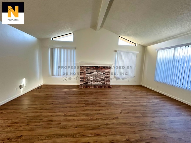 Photo - Spacious 3 bed 2 bath home in Greenfield