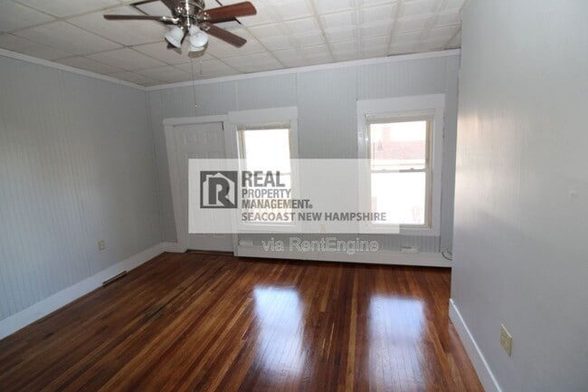 Photo - 11 Glen St Unit A