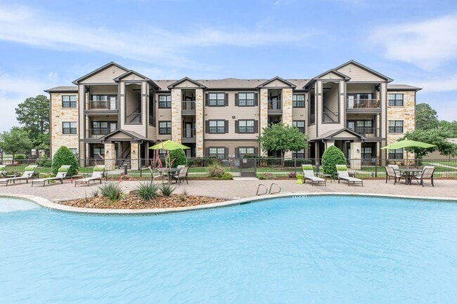 Willow Creek Apartments