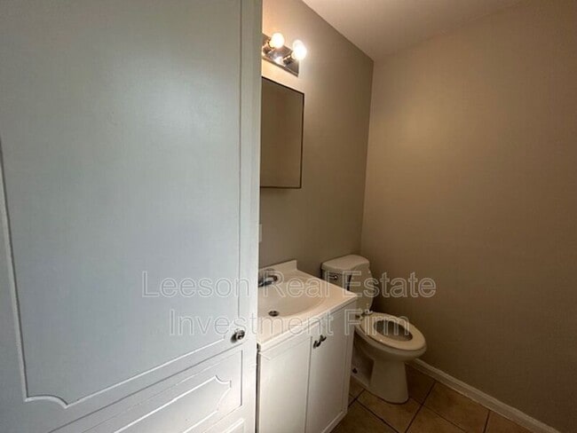 Photo - 1409 N Gibson Cir