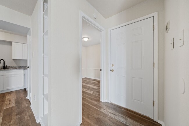 Building Photo - 18519 Egret Bay Blvd Unit 1706