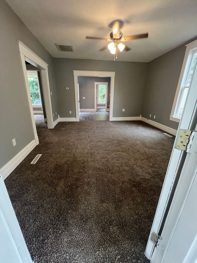 Photo - 2 bedroom/1 bathroom house