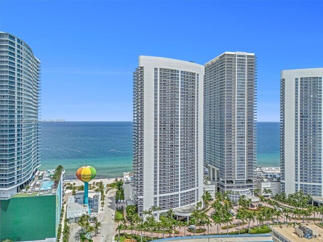 Building Photo - 1800 S Ocean Dr Unit 2309 Rental