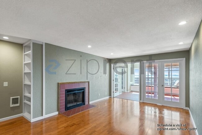 Photo - 1301 Quarry Ct