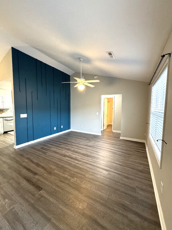 Photo - 5036 Billy K Trail