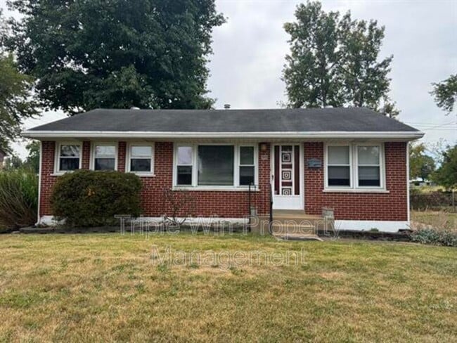 Photo - 90 W St Anthony Ln