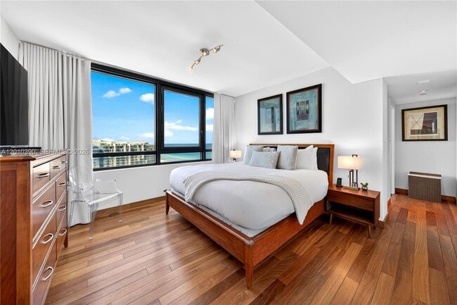 Photo - 101 20th St Unidad 2601