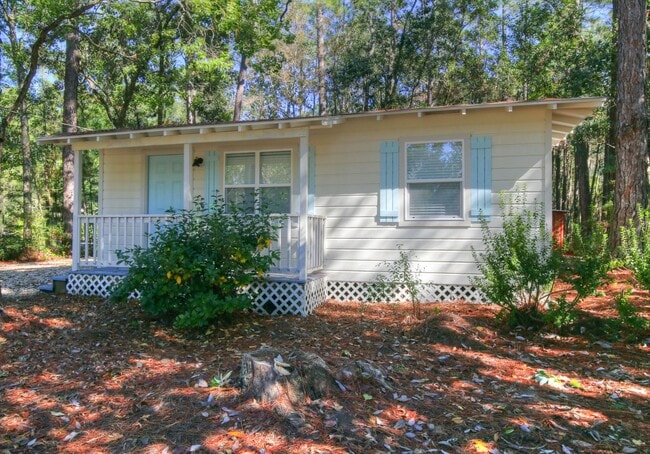 Newly remolded cottage across from Mobile ... - Newly remolded cottage across from Mobile ... House
