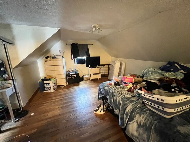 Photo - 4 Bedroom House in Westover