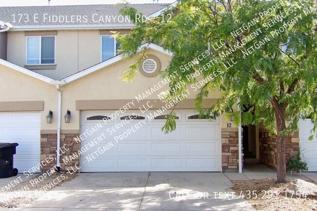 Building Photo - 173 E Fiddlers Canyon Rd Rental