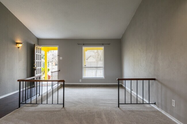 Photo - 5214 Spring Lake Dr