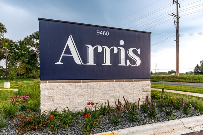Entrance Signage - Arris Blaine