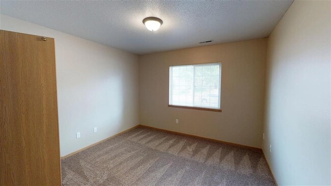 Photo - Oakmont Estates