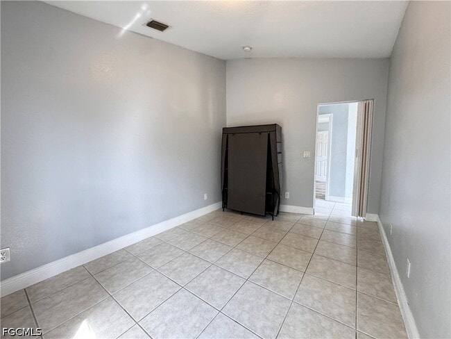 Photo - 4606 30th St SW