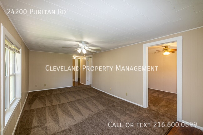 Photo - 24200 Puritan Ave